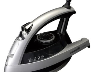 Bàn ủi hơi nước Panasonic NI-W650CSLRA 2200W