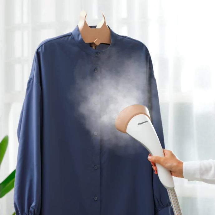 Bàn ủi hơi nước đứng NI-GSG060WRA